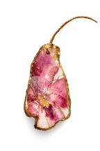 Palm & Petal Oyster Ornament